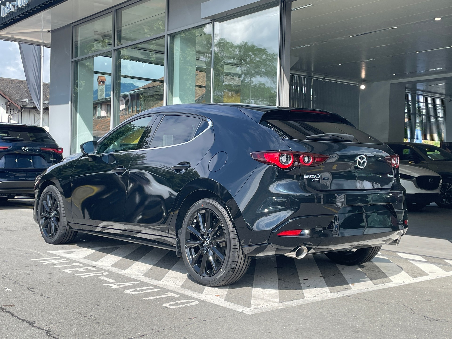 MAZDA 3 Hatchback SKYACTIV-G M Hybrid 140 Homura Automat-showroom-element-3