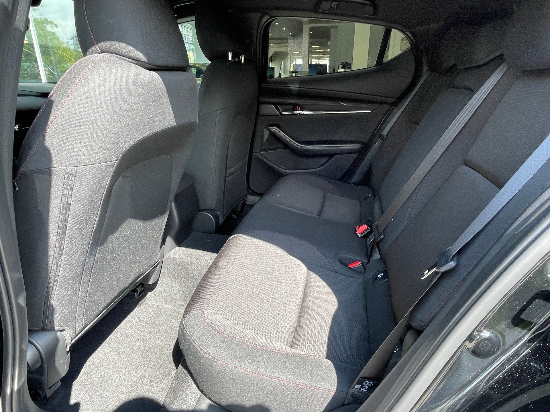 MAZDA 3 Hatchback SKYACTIV-G M Hybrid 140 Homura Automat-image-7