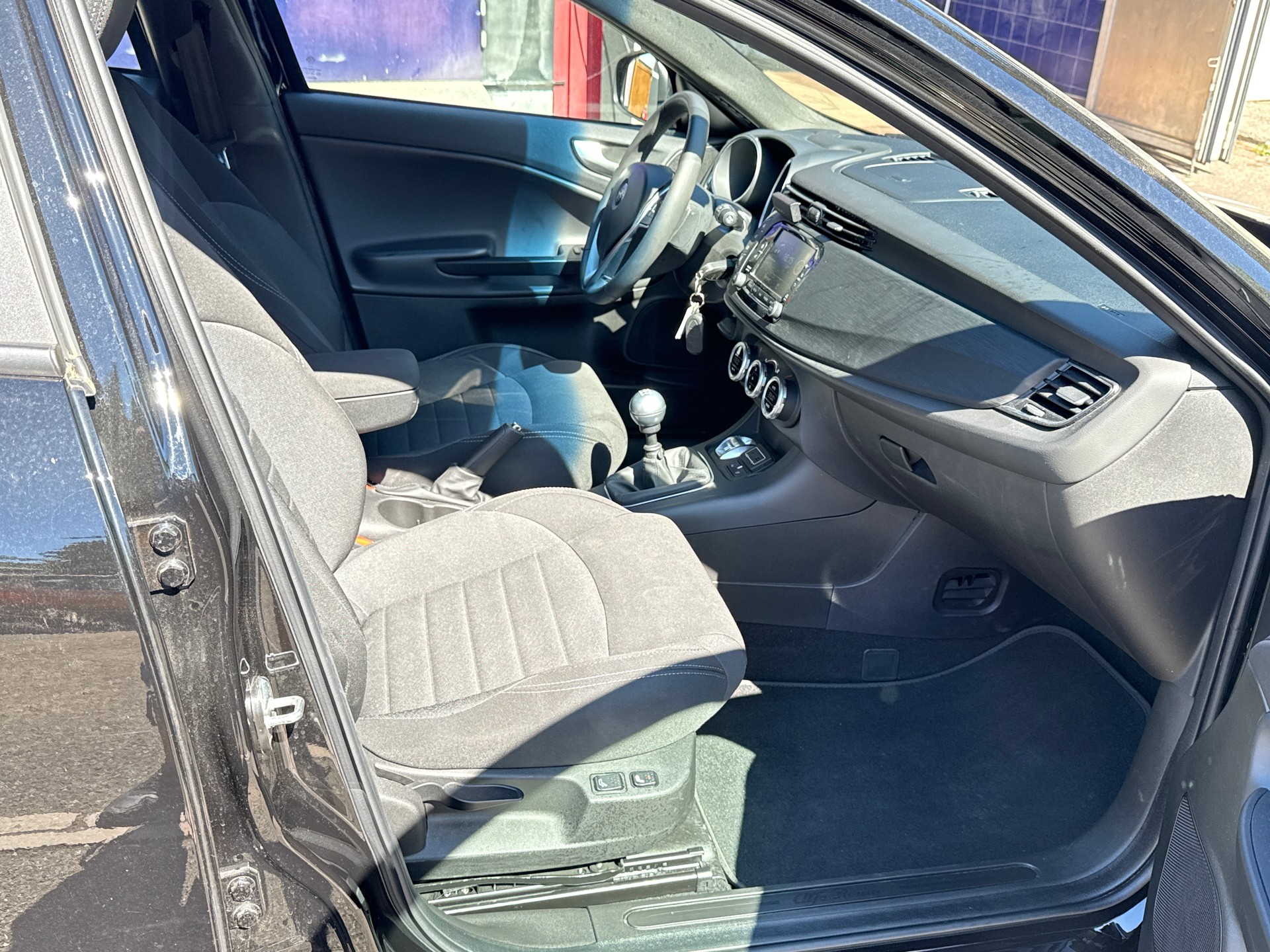 ALFA ROMEO Giulietta 1.4 T MultiAir Super-image-11