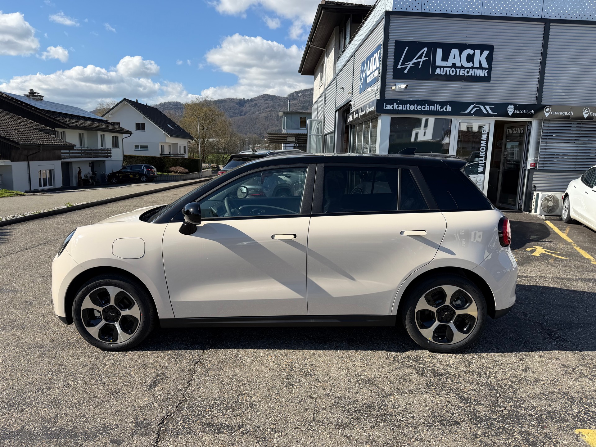 JAC E30X 41 kWh City-image-8