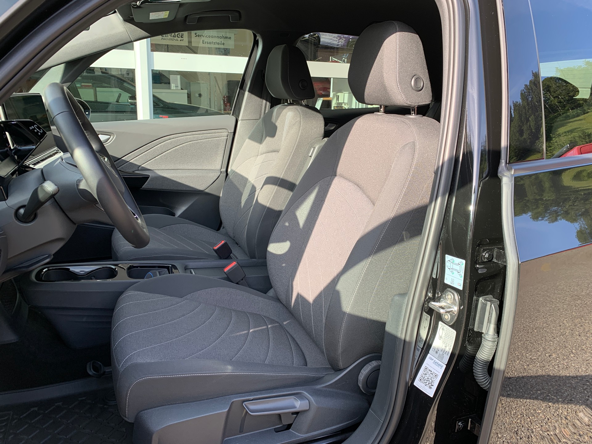 VW ID.3 Pro 58 kWh Pro United-image-8
