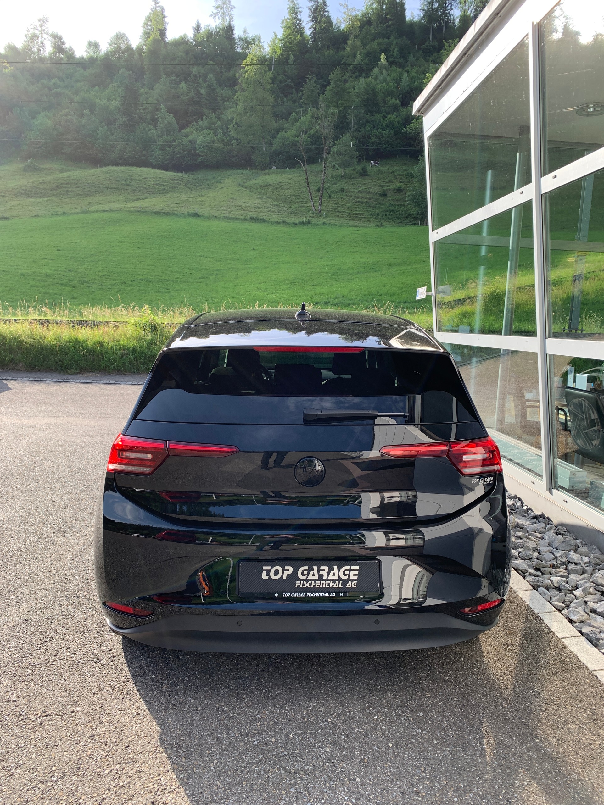 VW ID.3 Pro 58 kWh Pro United-image-5