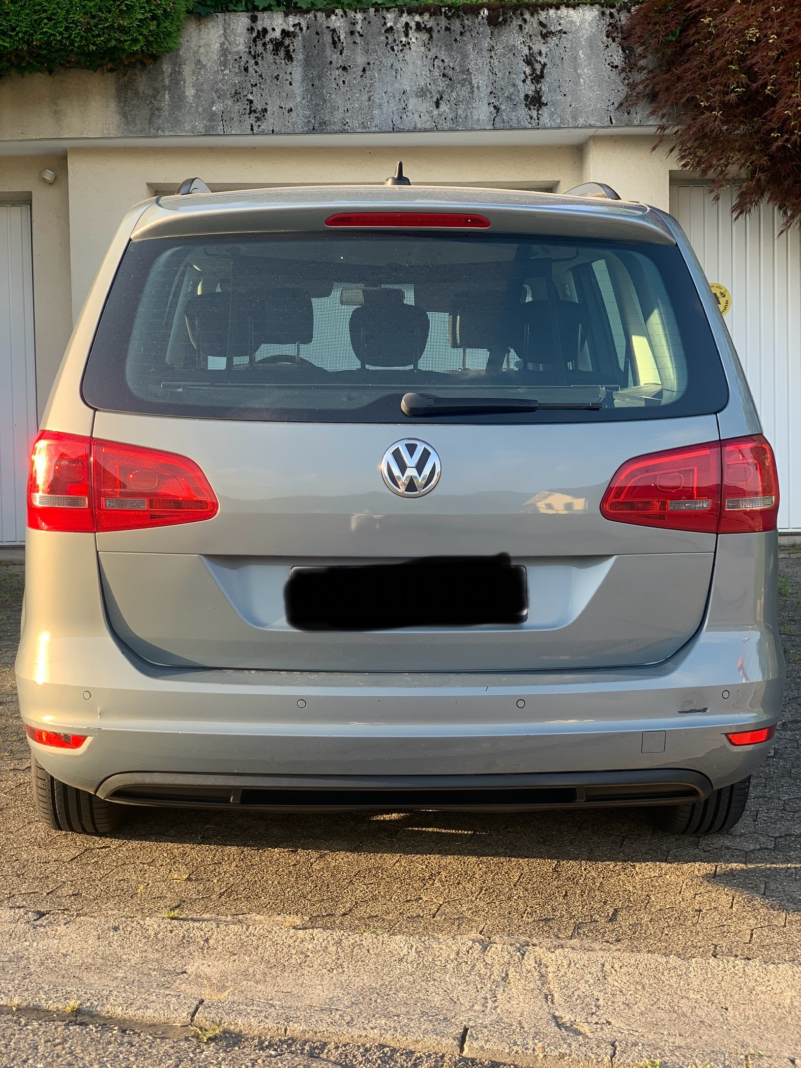VW VW Sharan 2.0D BMT-image-2