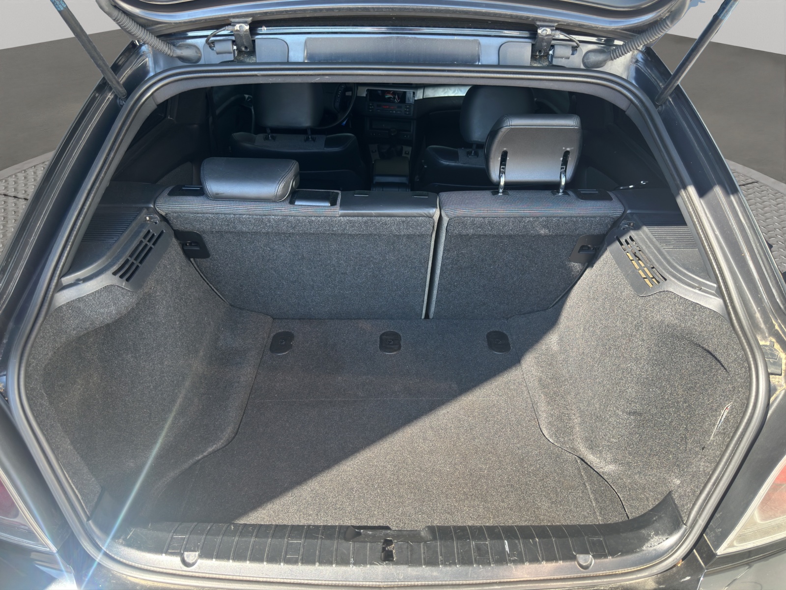 BMW 318 ti Compact-image-15