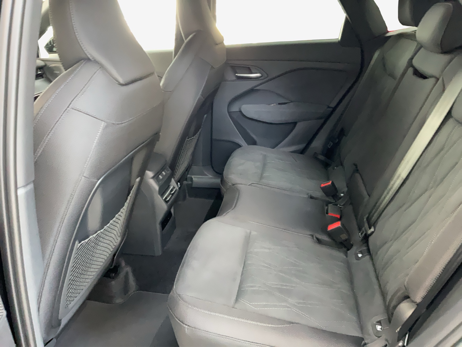 AUDI Q3 Sportback 110 kW TFSI S tronic-image-11