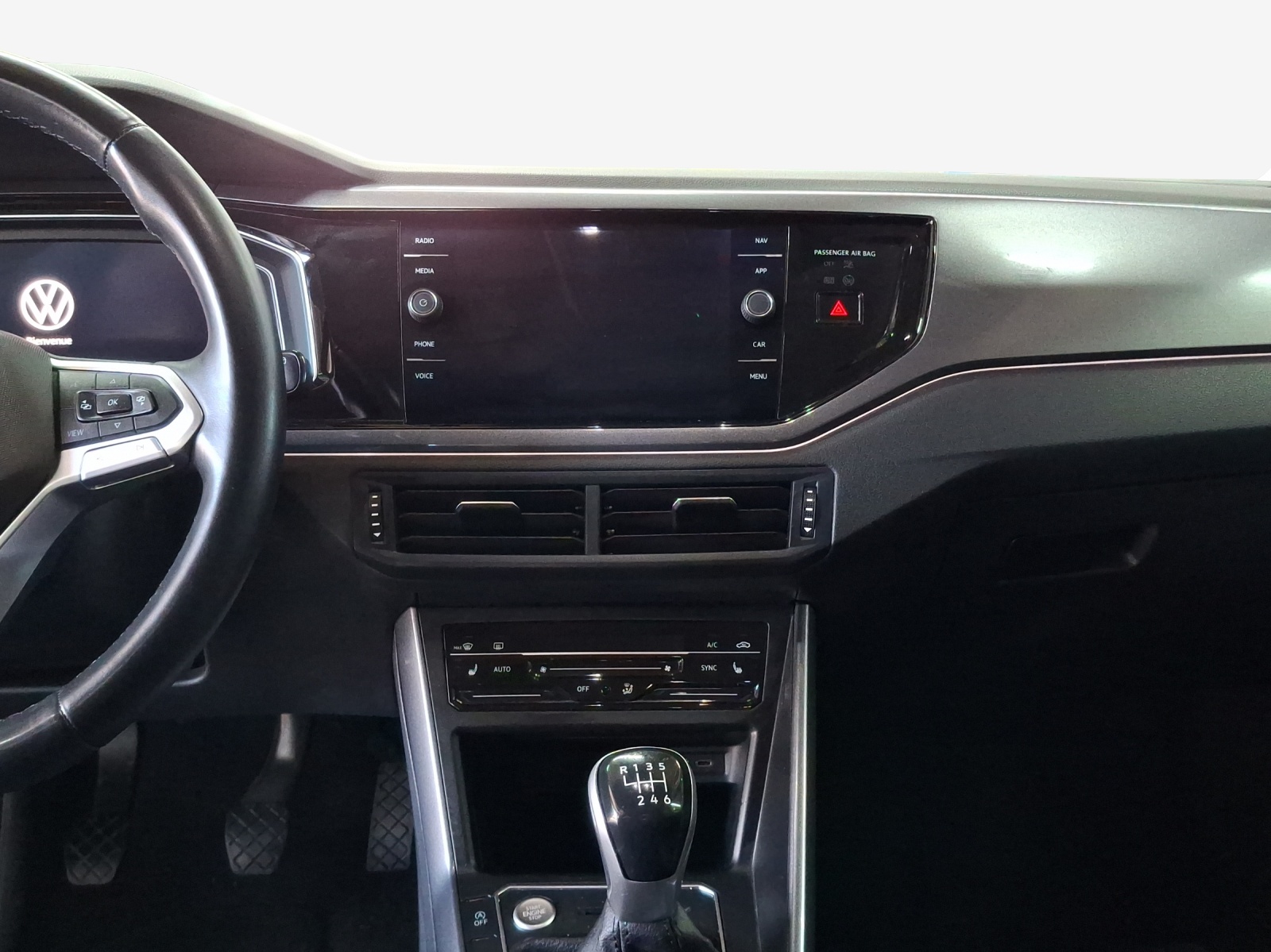 VW Taigo 1.0 TSI Style-image-10