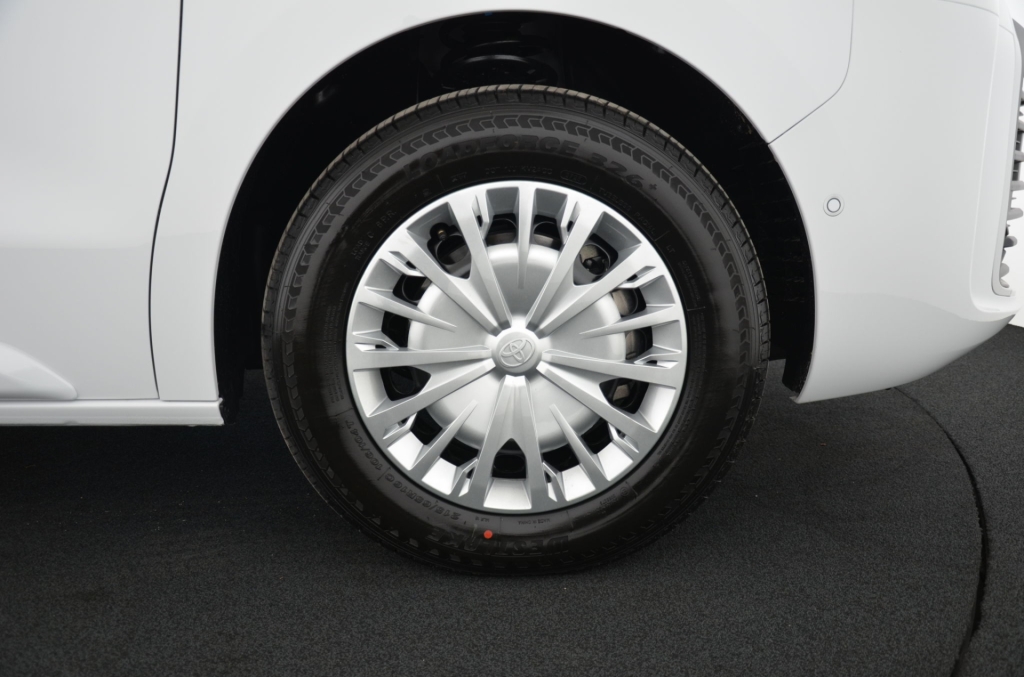 TOYOTA Proace EV 75kWh Long Advanced PLUS-image-7