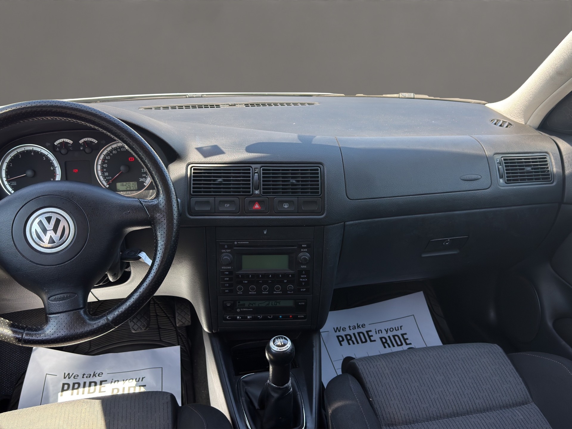 VW Golf Variant 2.0 Comfortline Generation 4Motion-image-8