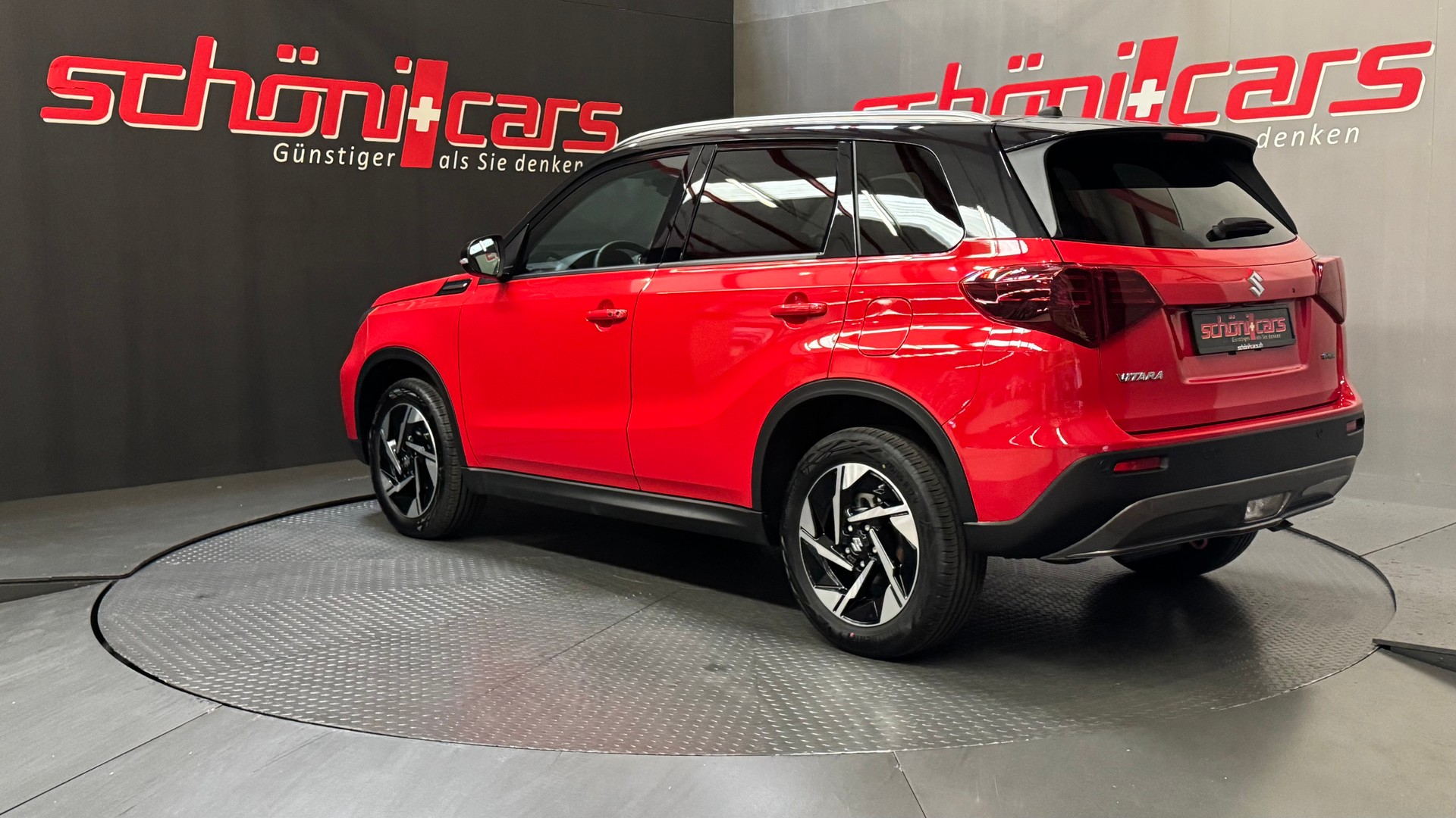 SUZUKI Vitara 1.4 Boosterjet Compact Top 4x4 Hybrid-showroom-element-3