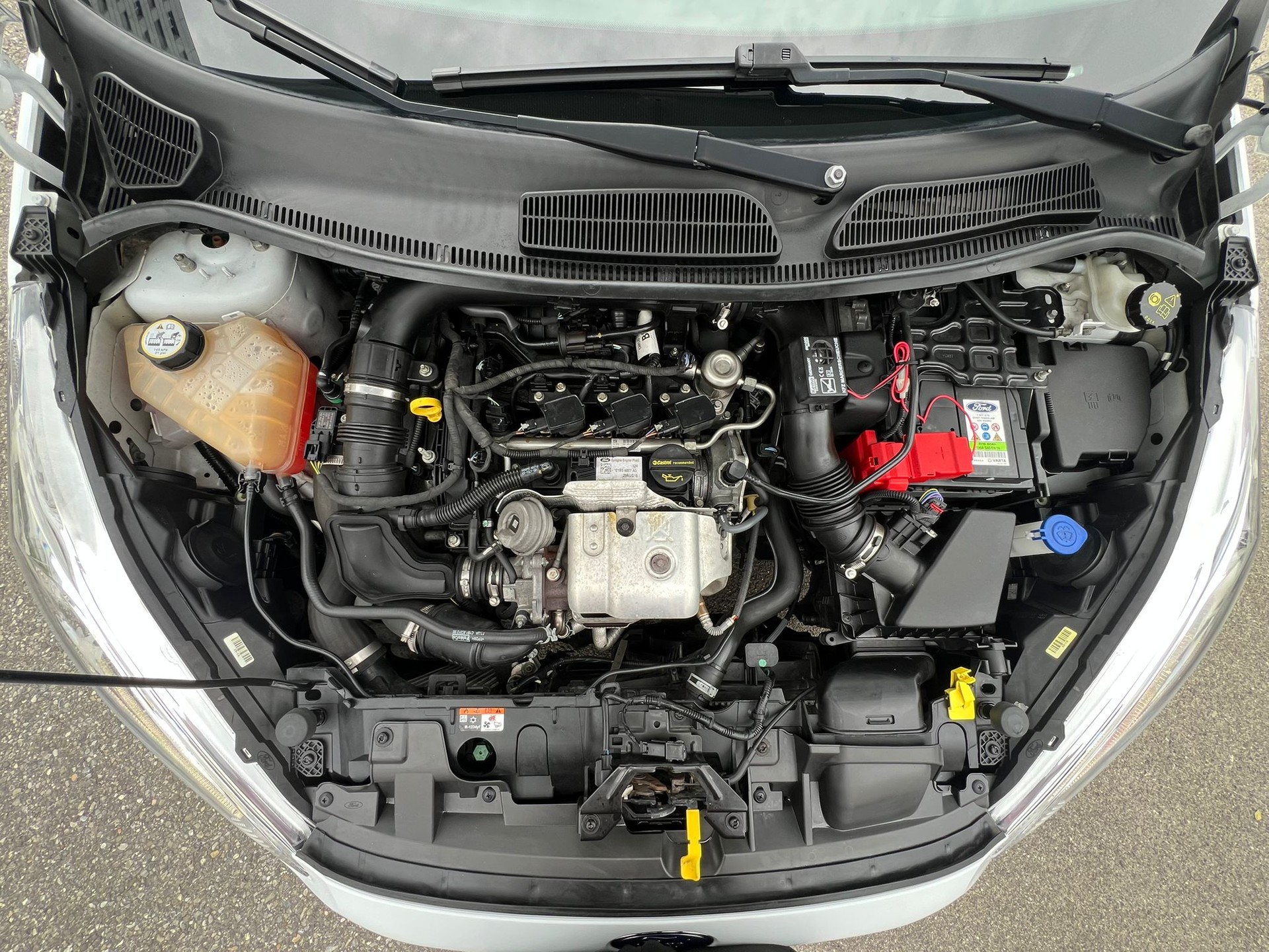 FORD Fiesta 1.0 SCTi Titanium-image-12