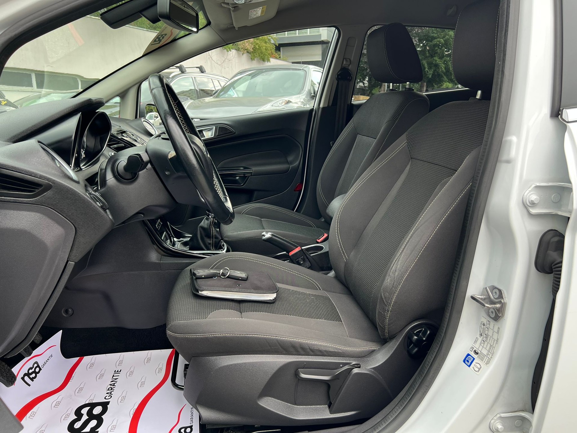 FORD Fiesta 1.0 SCTi Titanium-image-6