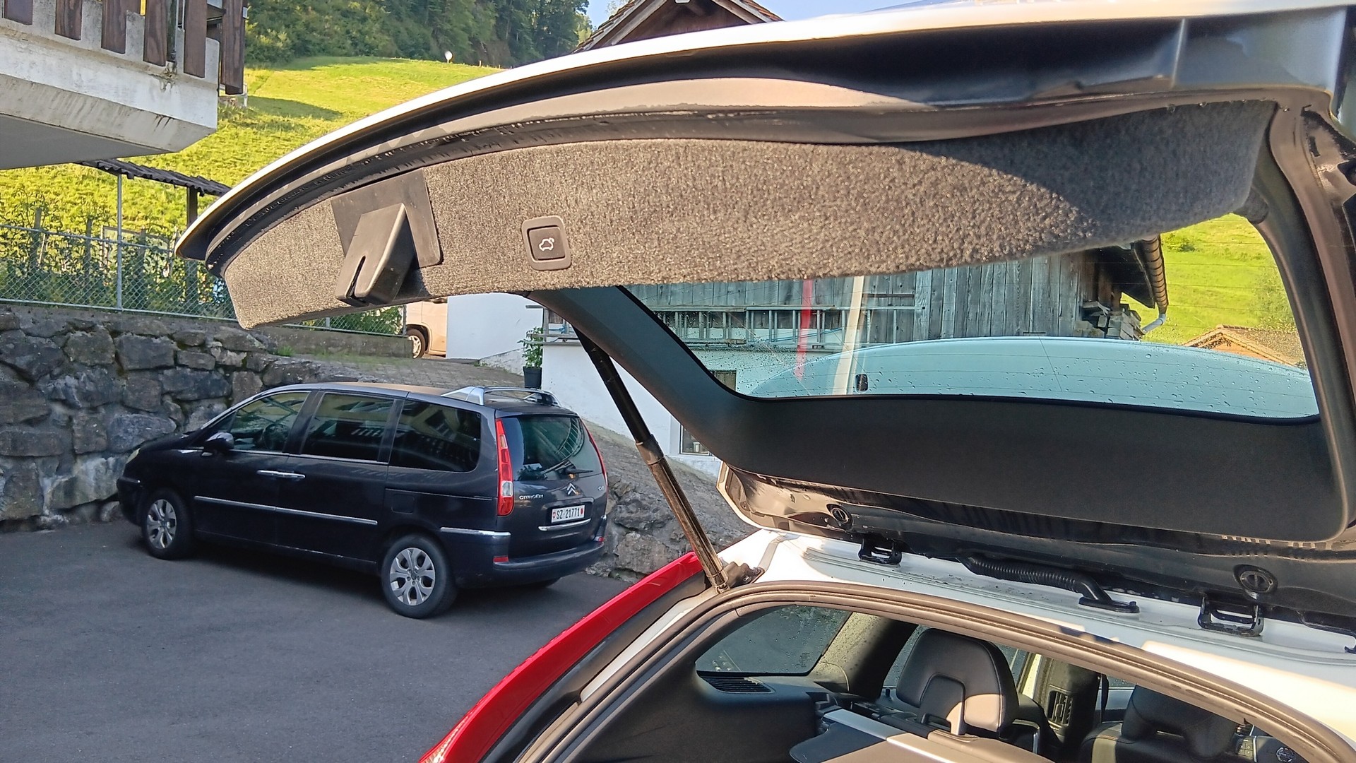 VOLVO XC60 D5 AWD OceanRace Geartronic-image-7