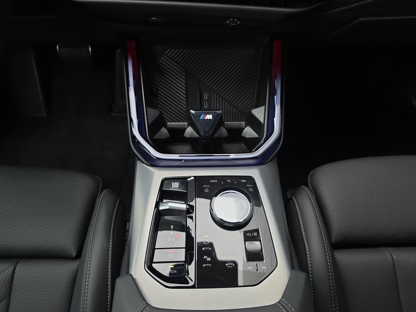 BMW X3 30e M Sport Pro xDrive G45 (CH) AHK ** Plug-in Hybrid ** Roues hiver incluse **-image-25