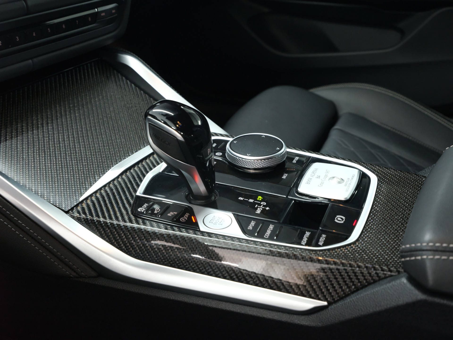 BMW-ALPINA B4 Gran Coupé 3.0 xDrive S-Tronic *Panorama* *360 Kamera* *Harman & Kardon*-image-21