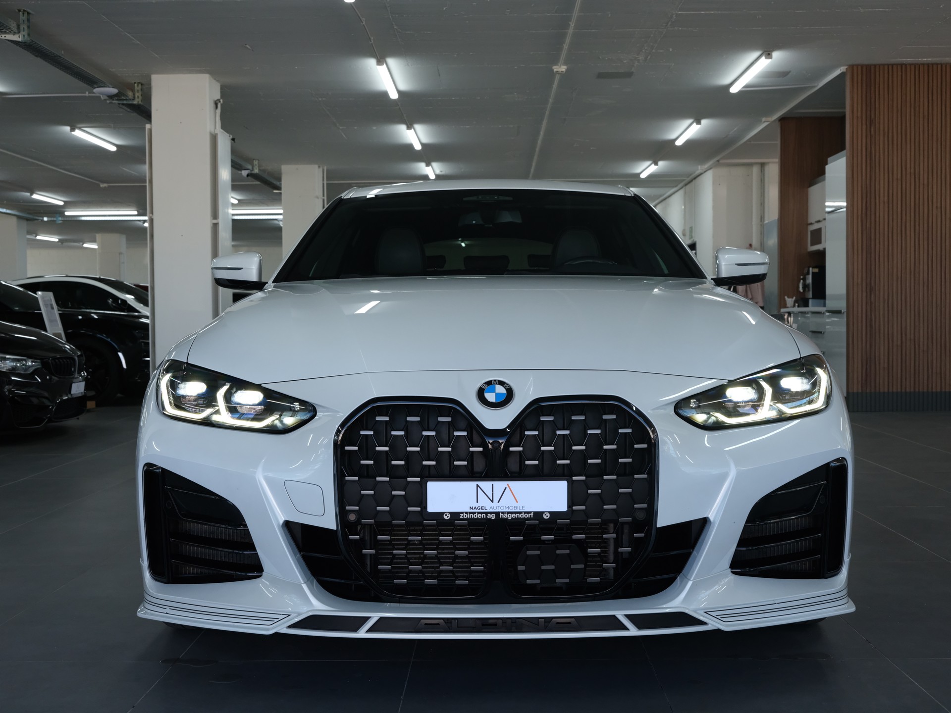 BMW-ALPINA B4 Gran Coupé 3.0 xDrive S-Tronic *Panorama* *360 Kamera* *Harman & Kardon*-image-10