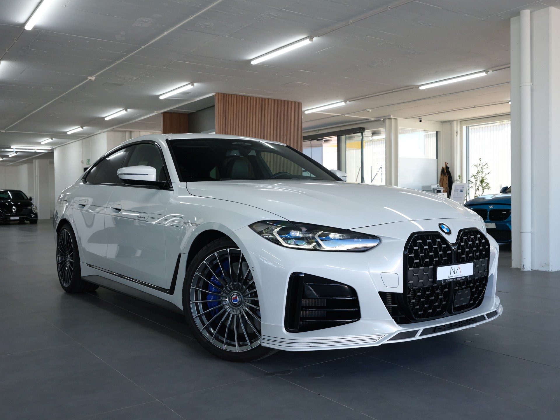 BMW-ALPINA B4 Gran Coupé 3.0 xDrive S-Tronic *Panorama* *360 Kamera* *Harman & Kardon*-image-0