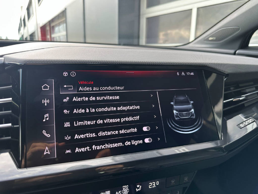 AUDI Q4 e-tron 50 quattro - Edition One-image-10