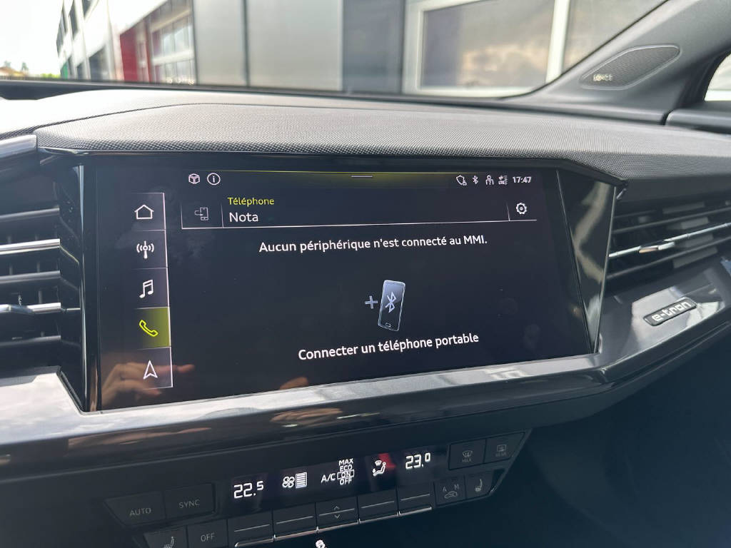 AUDI Q4 e-tron 50 quattro - Edition One-image-9