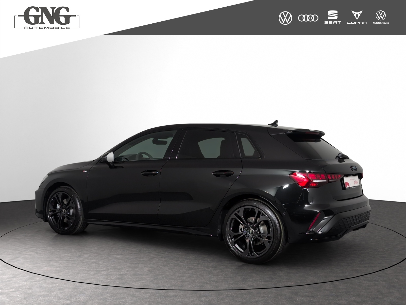 AUDI A3 Sportback TFSI 150 kW quattro S line S tronic-image-1