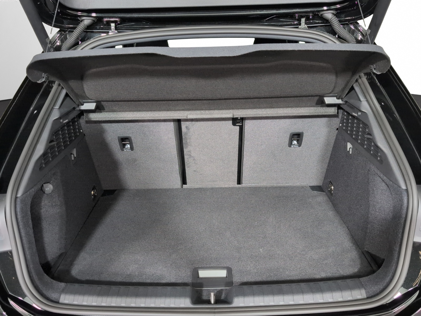 AUDI A3 Sportback TFSI 150 kW quattro S line S tronic-image-14