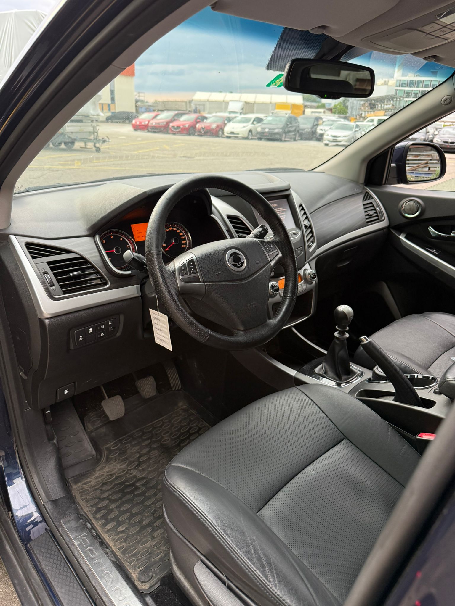 KGM-SsangYong Korando 2.2 e-XDi Sapphire 4WD-image-10