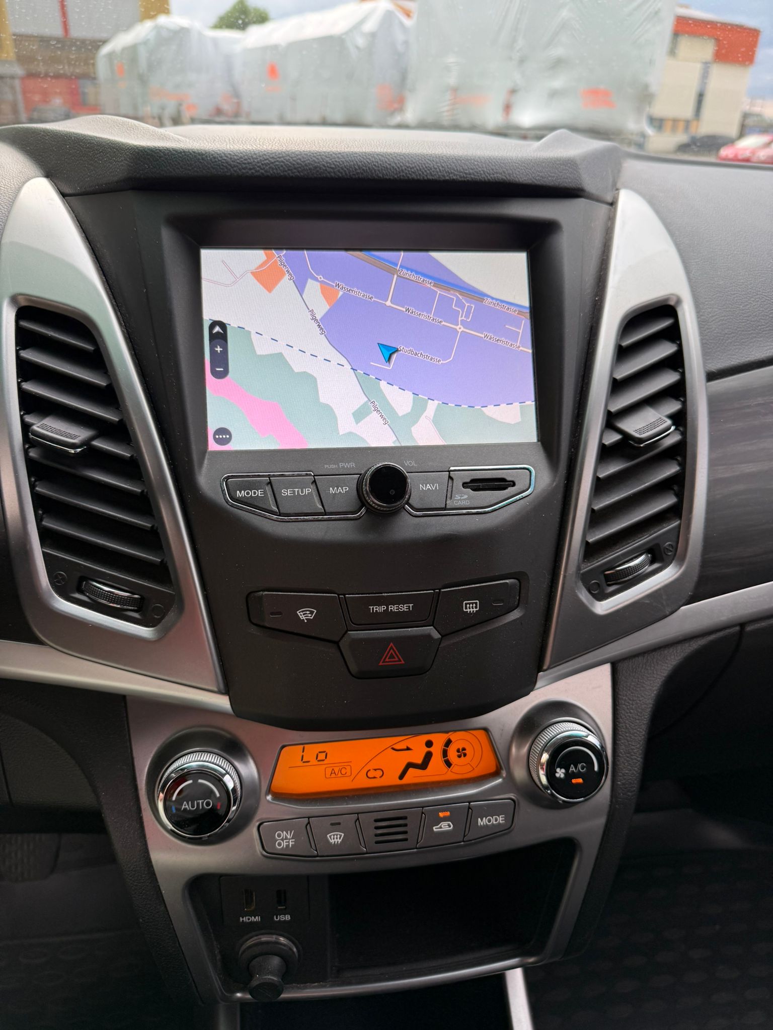KGM-SsangYong Korando 2.2 e-XDi Sapphire 4WD-image-11