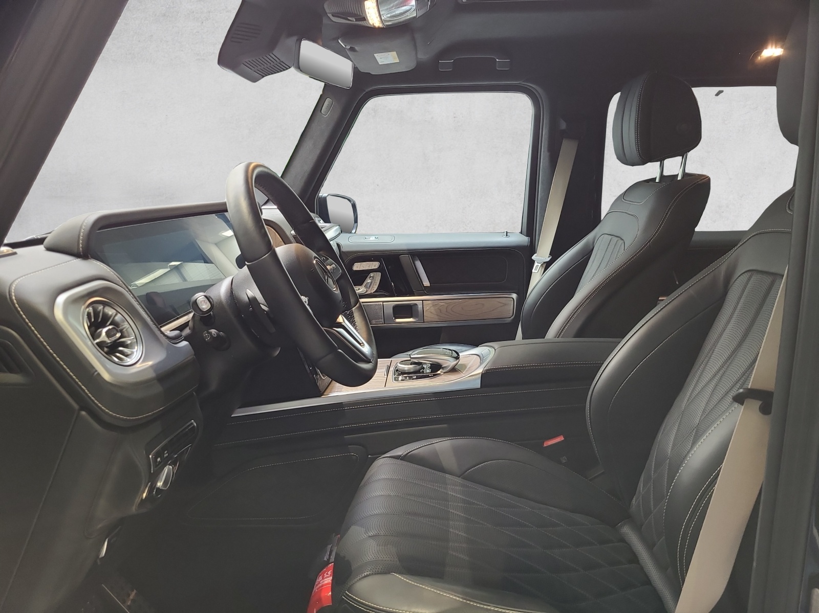 MERCEDES-BENZ G 400 d AMG Line 9G-Tronic-image-6