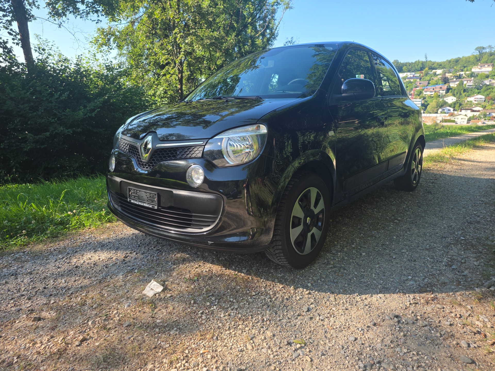 RENAULT 1.0 SCe 70 Life-image-1