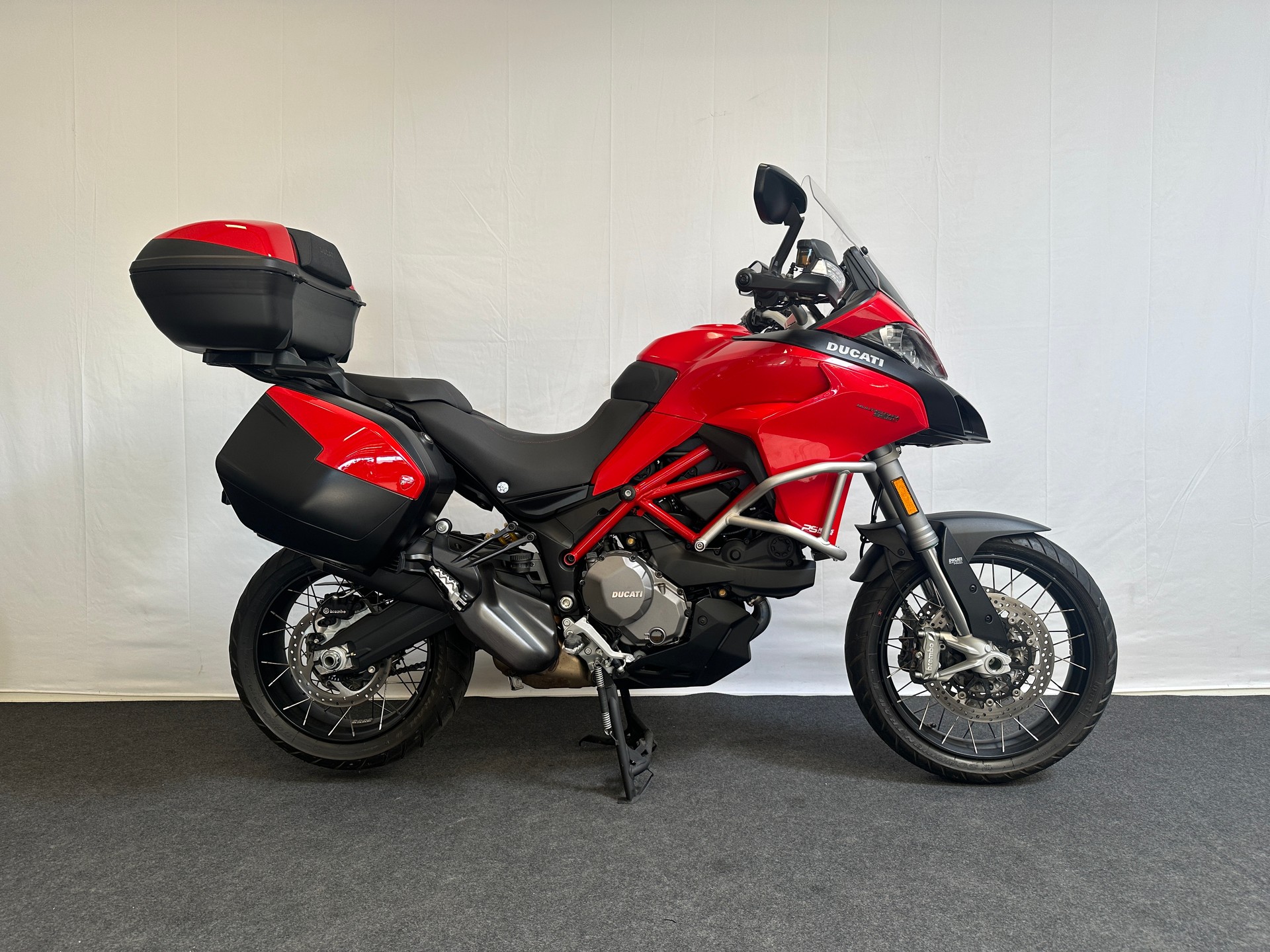 DUCATI Multistrada 950 S-showroom-element-1