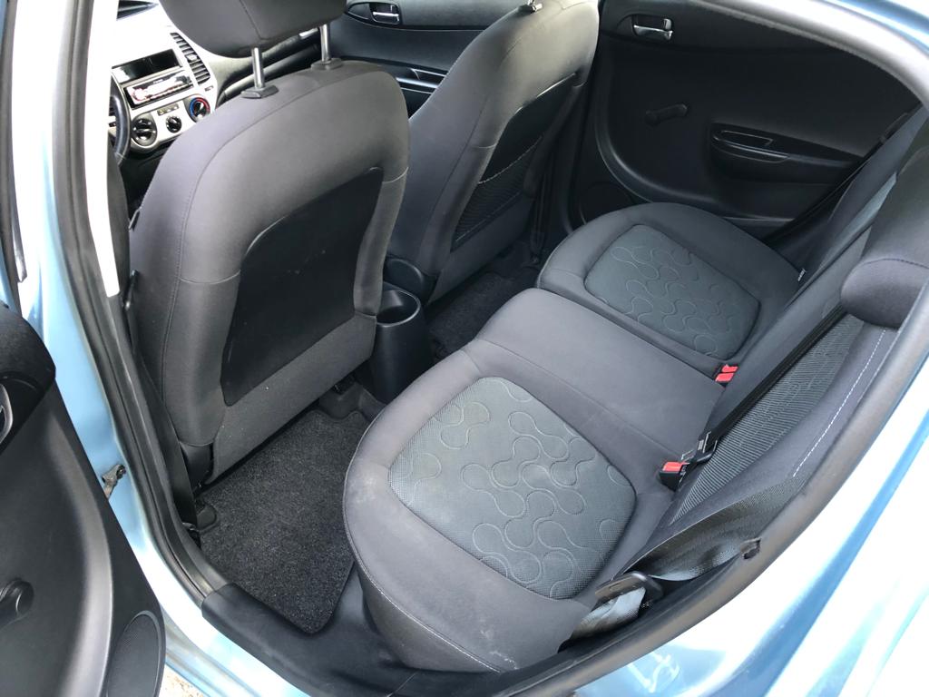 HYUNDAI i20 1.2 Comfort-image-7