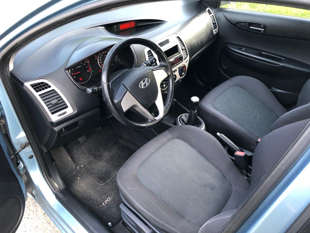 HYUNDAI i20 1.2 Comfort-image-4
