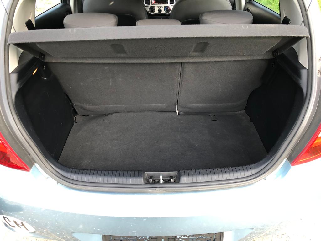 HYUNDAI i20 1.2 Comfort-image-8