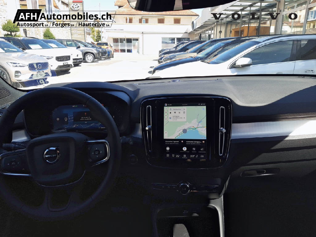 VOLVO XC40 2.0 B3 MH Core-image-12