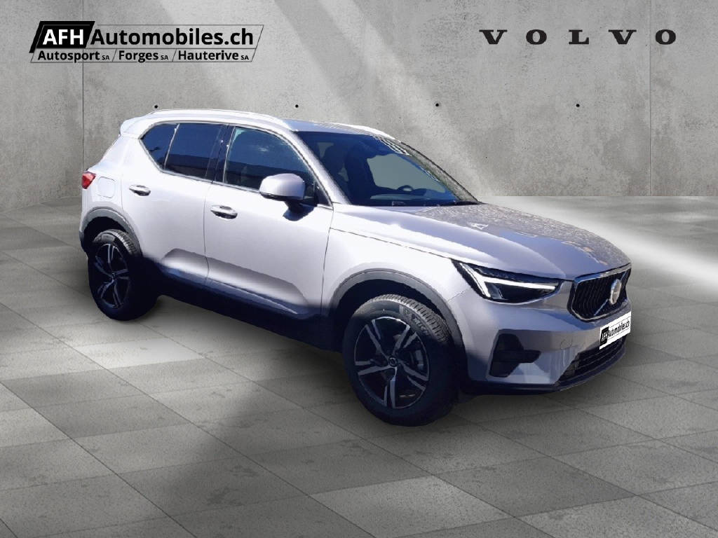 VOLVO XC40 2.0 B3 MH Core-image-1