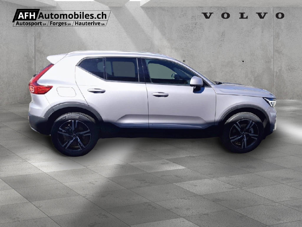 VOLVO XC40 2.0 B3 MH Core-image-3