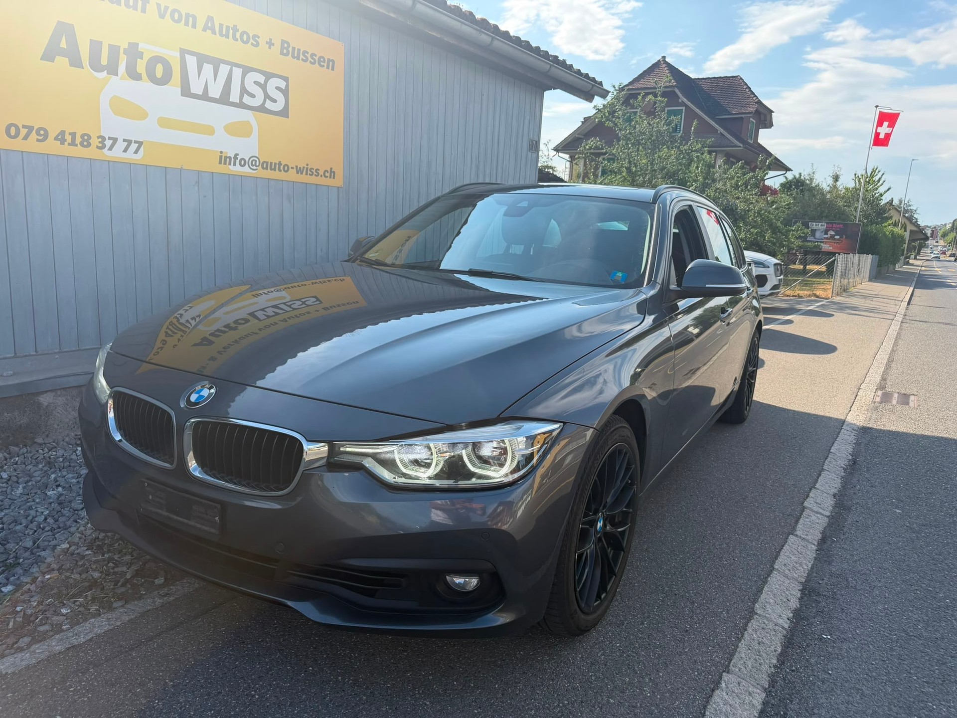BMW 335d xDrive Touring Steptronic-image-1