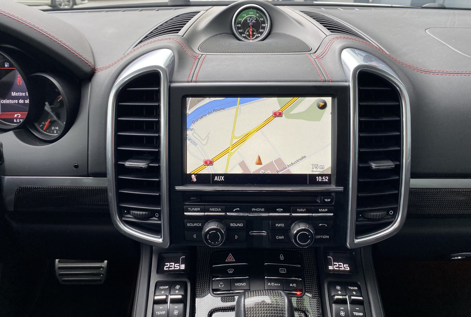PORSCHE Cayenne GTS-image-19