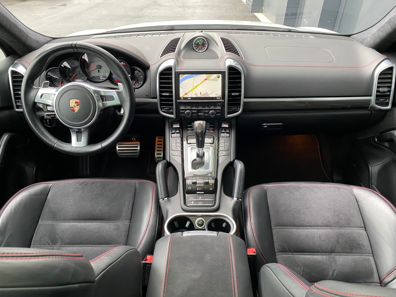 PORSCHE Cayenne GTS-image-14
