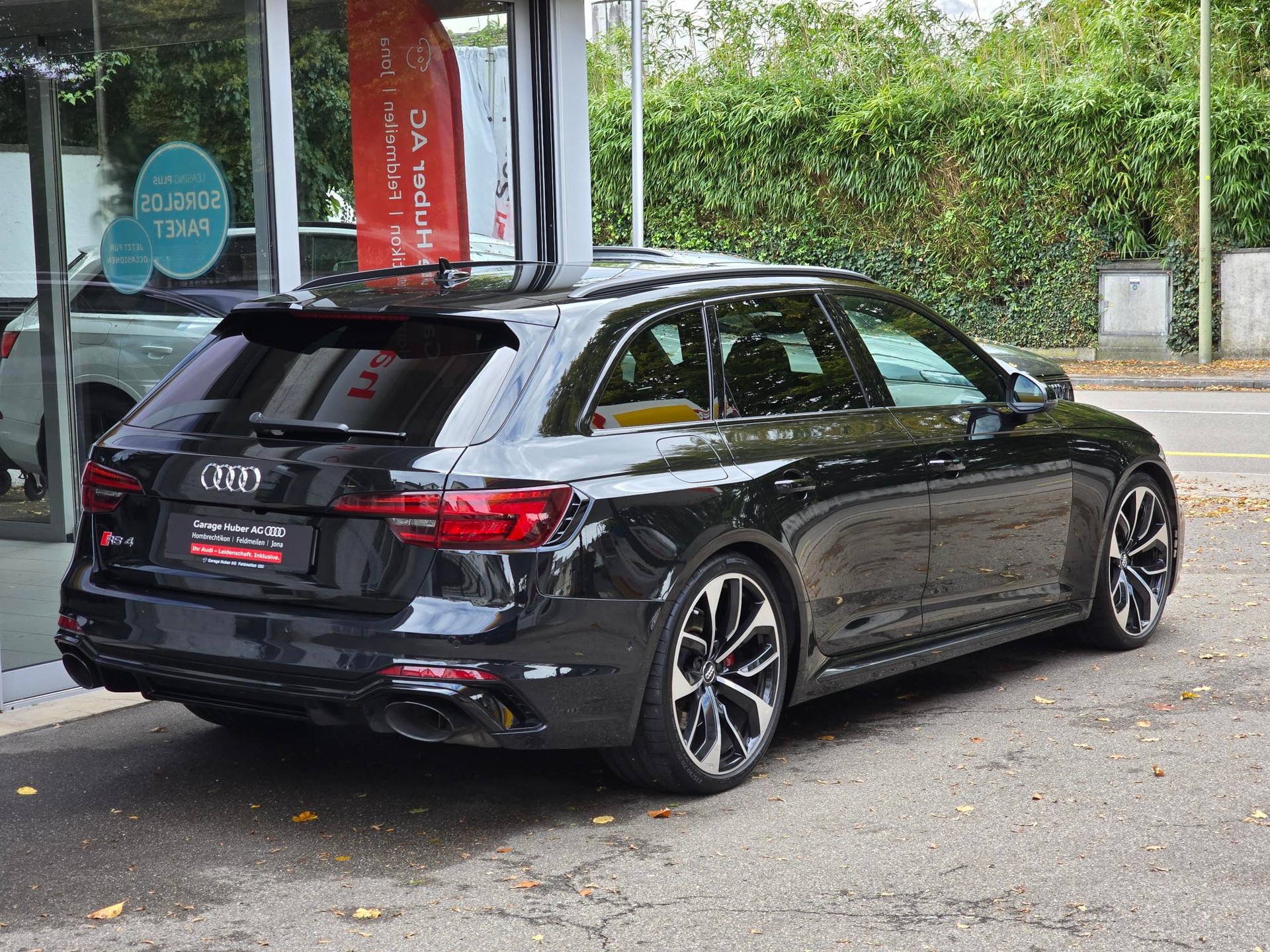 AUDI RS4 Avant 2.9 TFSI quattro tiptronic-image-2
