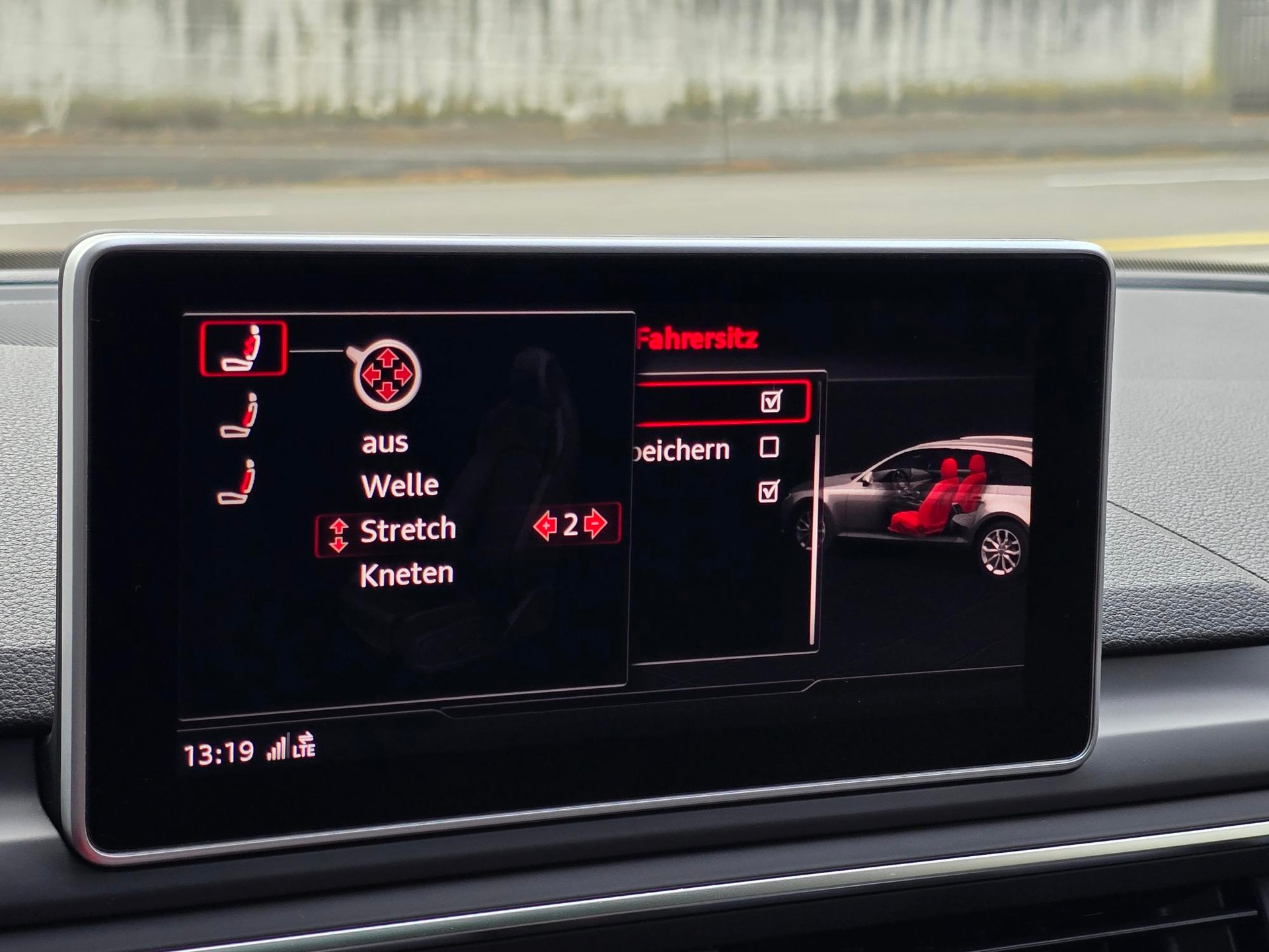 AUDI RS4 Avant 2.9 TFSI quattro tiptronic-image-17