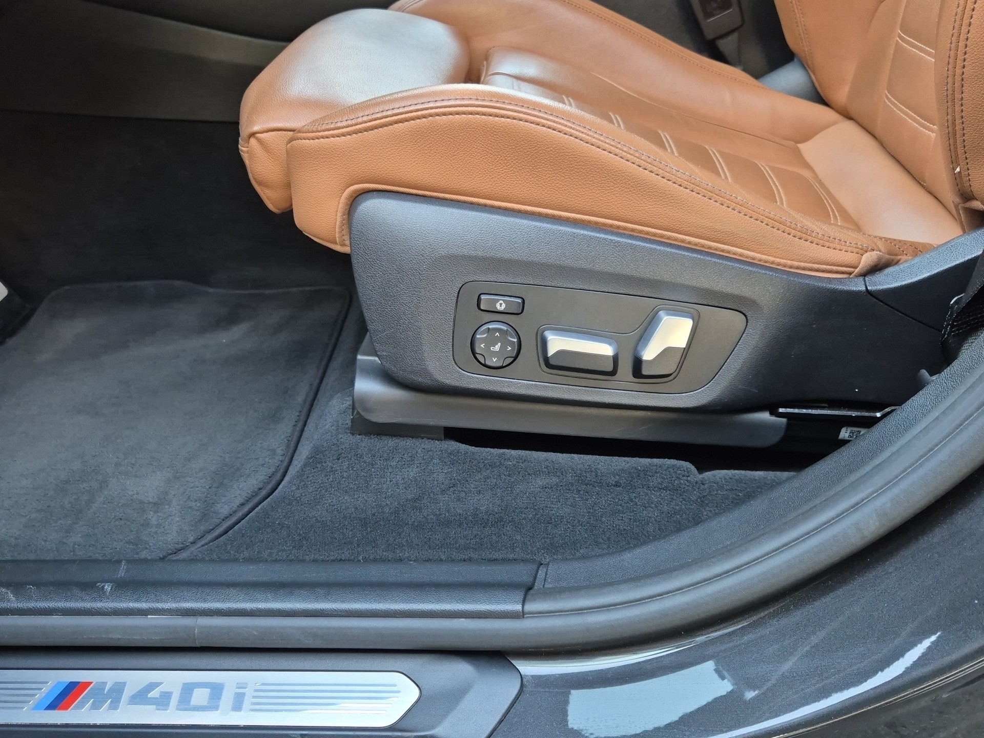 BMW X3 xDrive M40i Steptronic-image-9