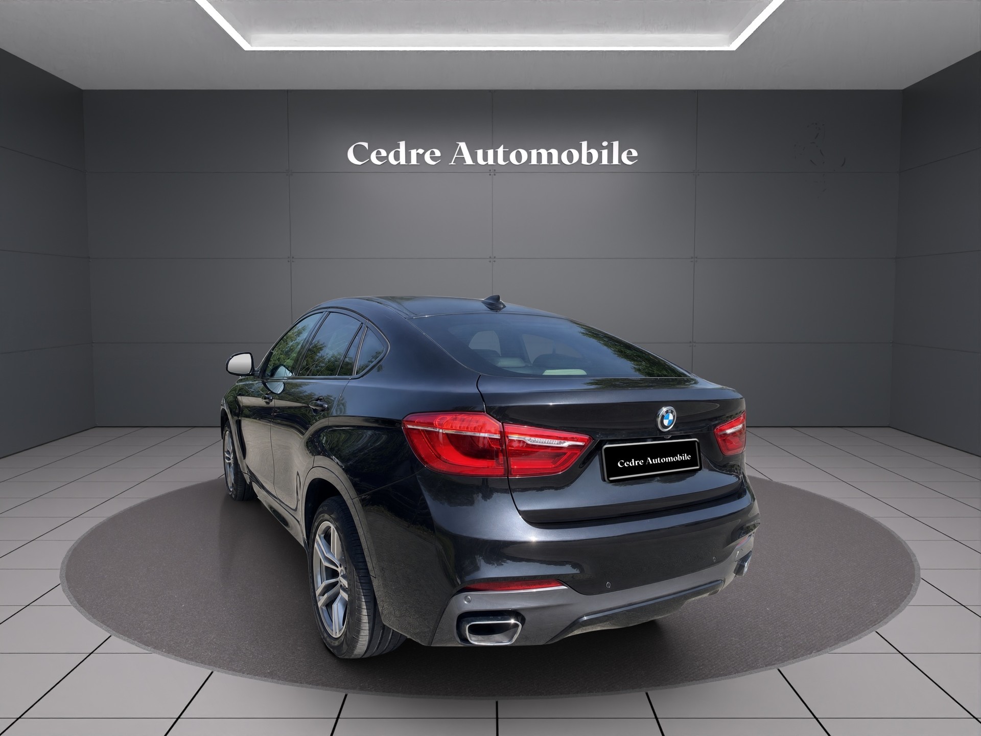 BMW X6 xDrive 40d Pure M Sport Steptronic-image-3