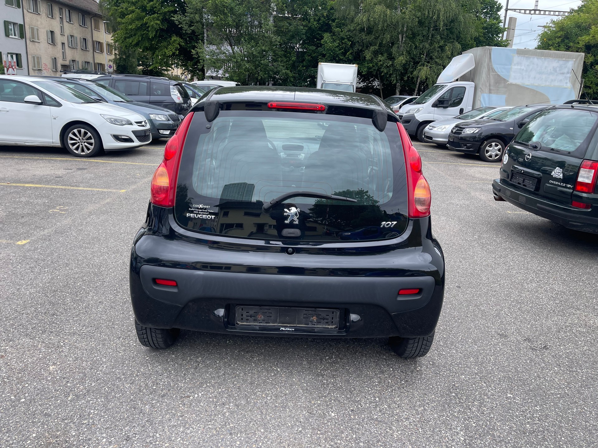 PEUGEOT 107 1.0 Trendy-image-3