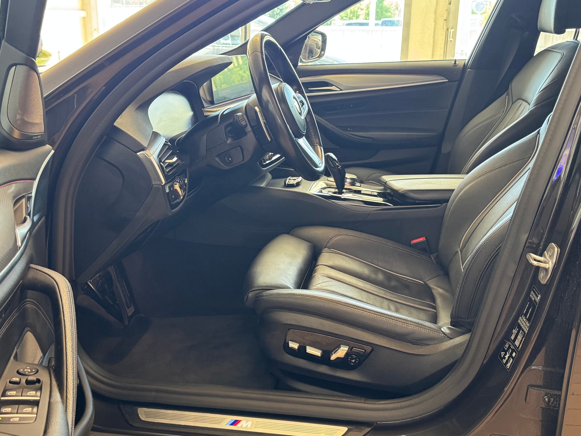 BMW 520d xDrive Touring Steptronic-image-7
