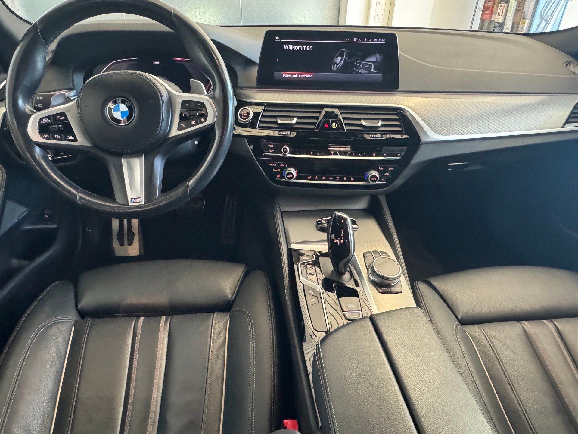 BMW 520d xDrive Touring Steptronic-image-6