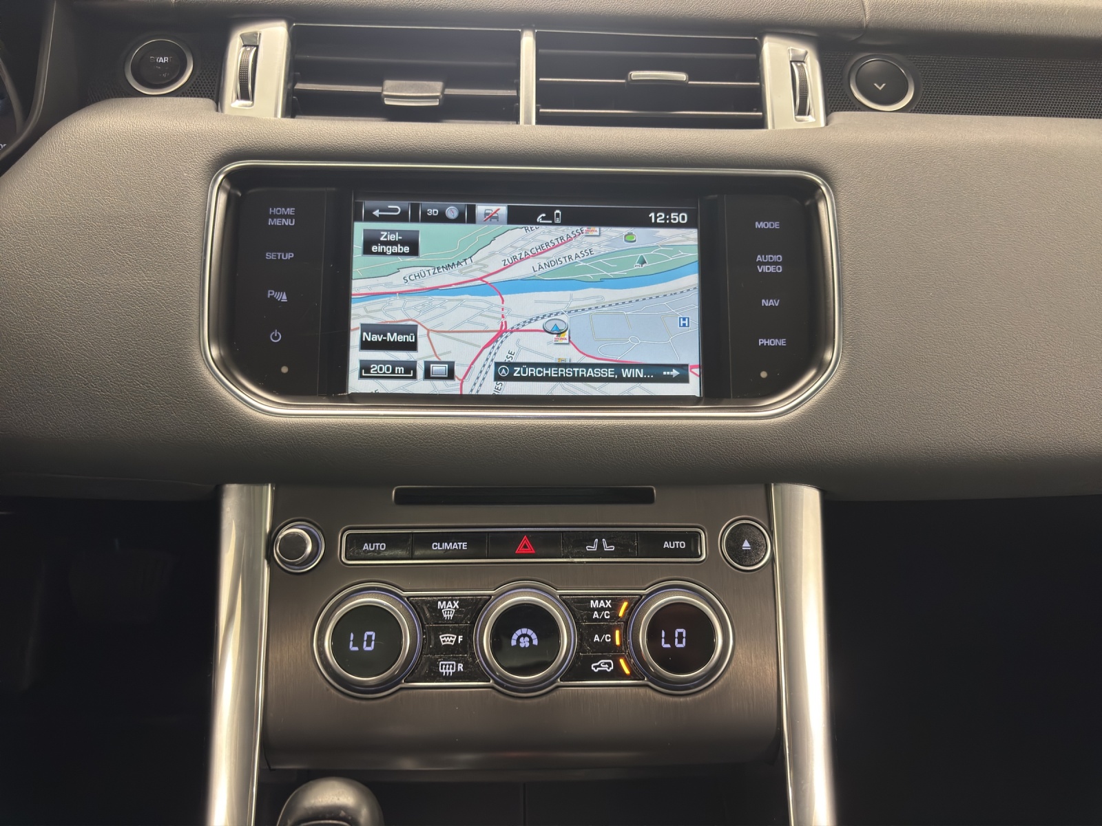 LAND ROVER Range Rover Sport 3.0 TDV6 SE Automatic-image-15