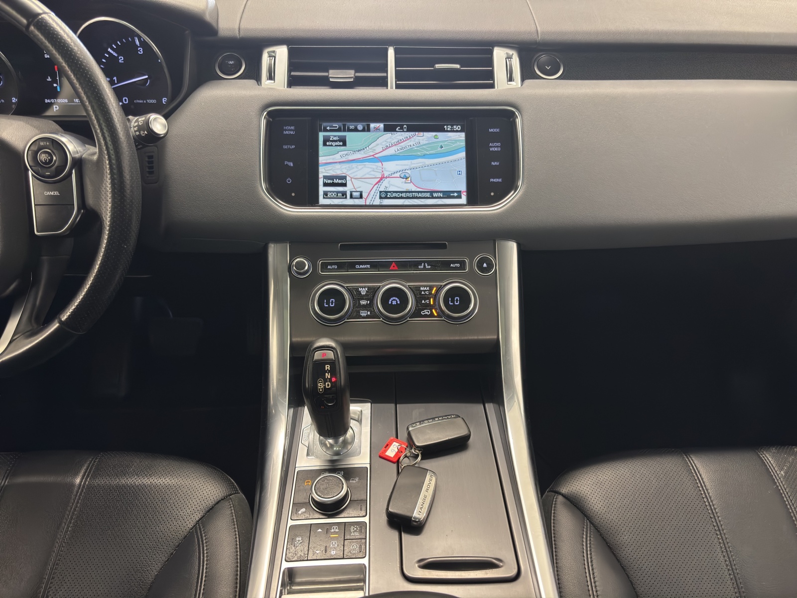 LAND ROVER Range Rover Sport 3.0 TDV6 SE Automatic-image-14