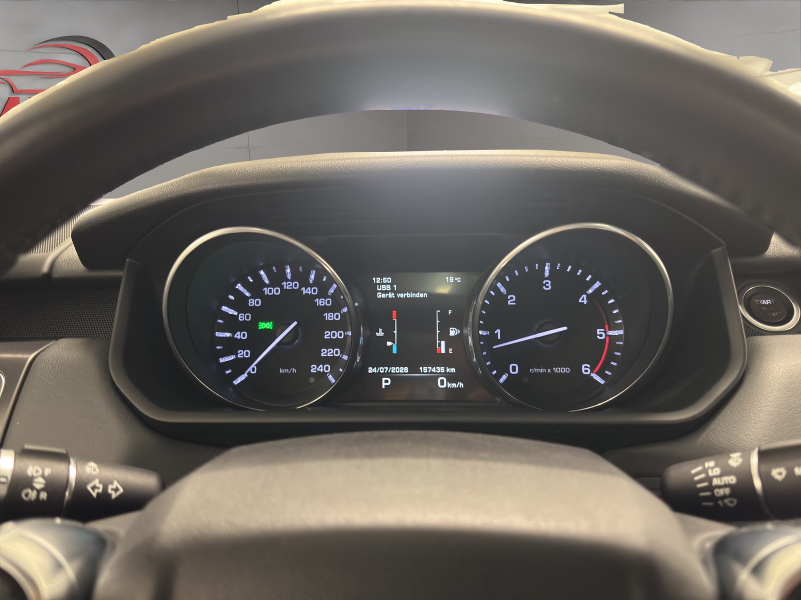 LAND ROVER Range Rover Sport 3.0 TDV6 SE Automatic-image-10