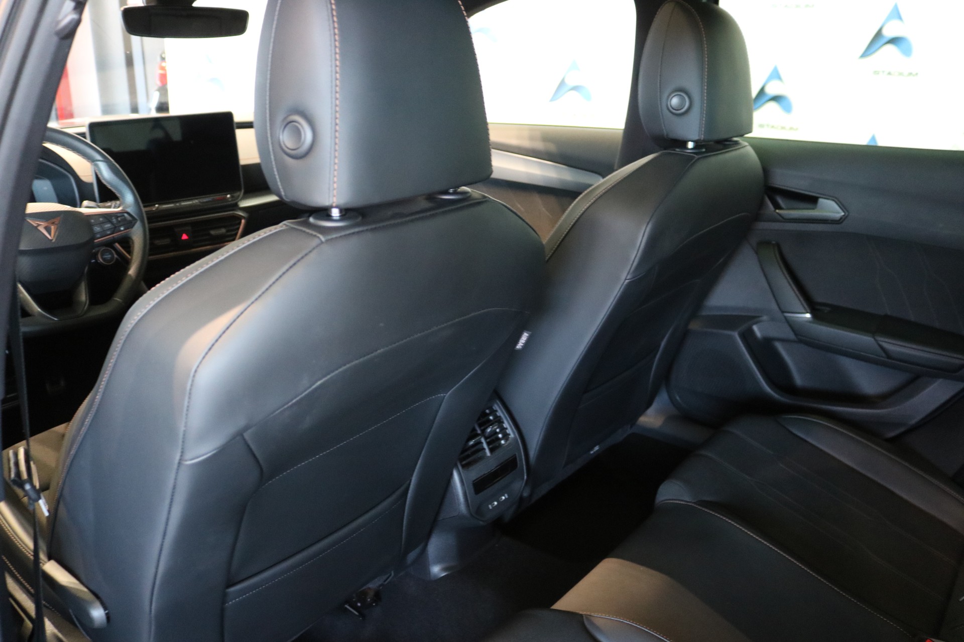 CUPRA Formentor 1.5 TSI DSG-image-51