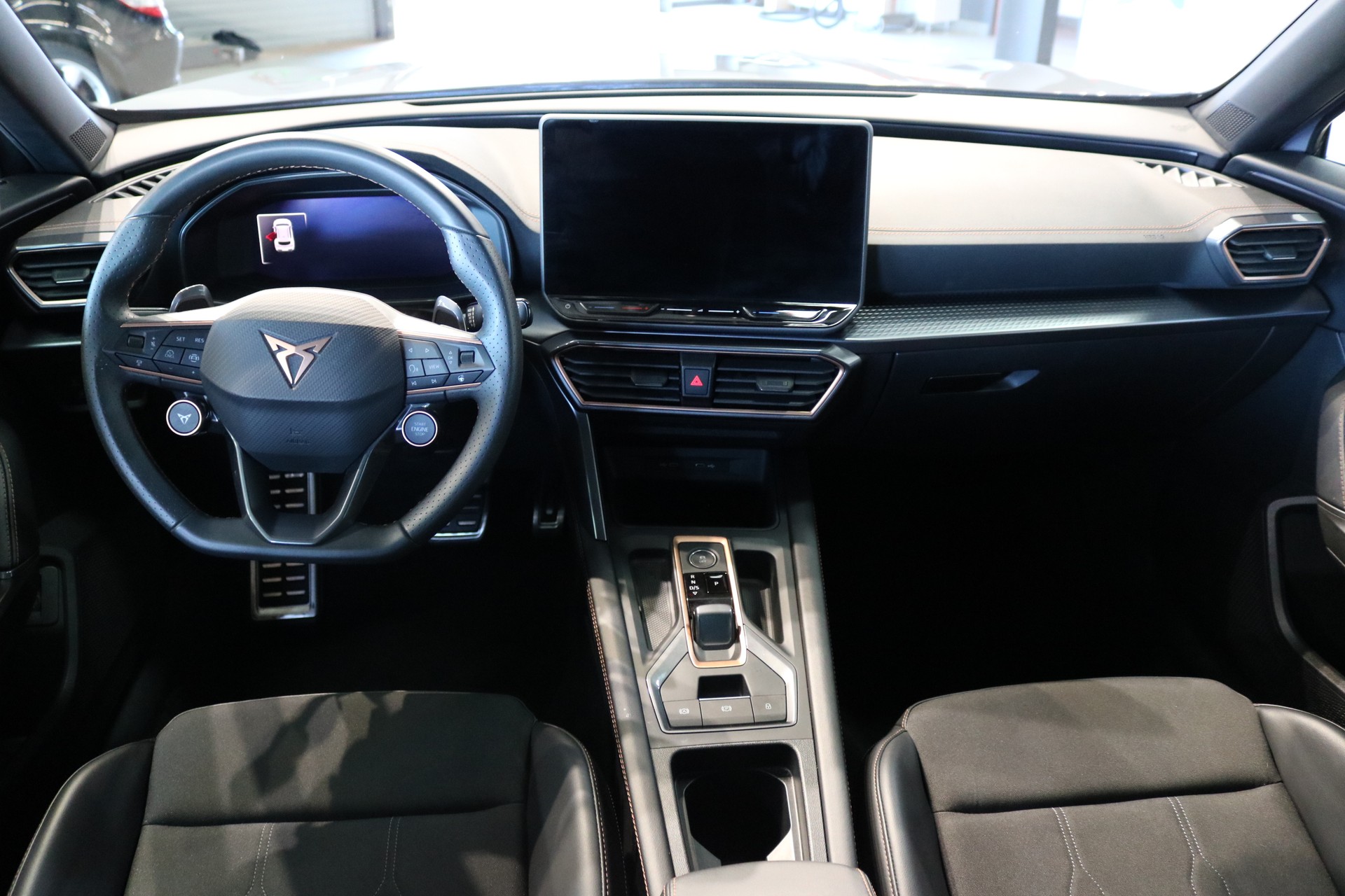 CUPRA Formentor 1.5 TSI DSG-image-3